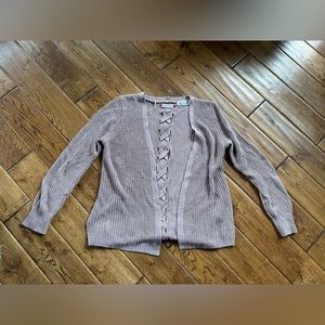 Knitted light pink cardigan